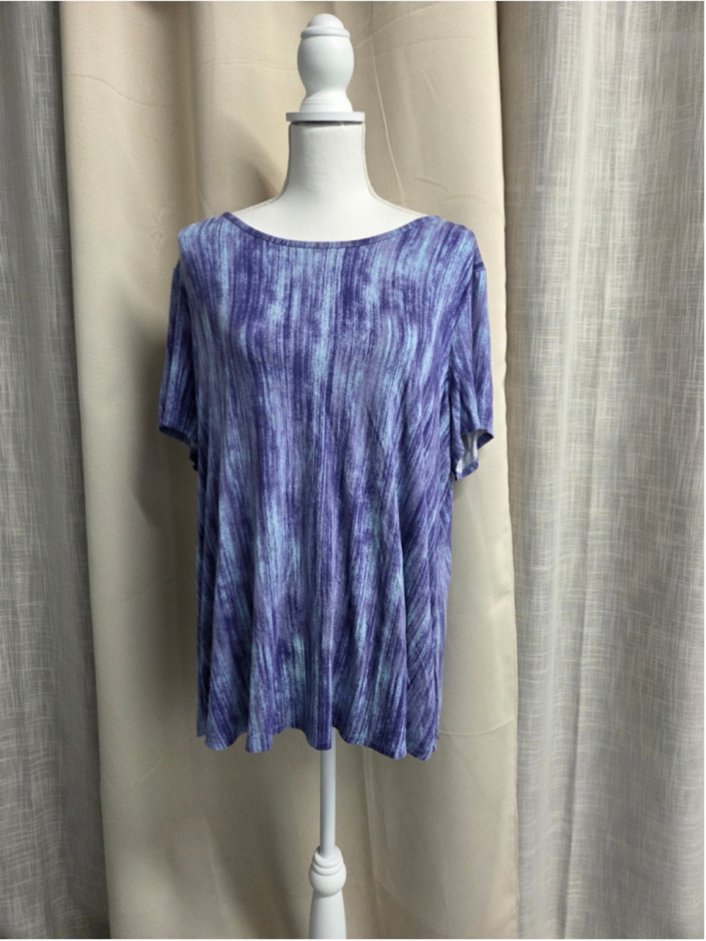 Lisa Rinna Collection Purple Brushstroke Top Short Sleeve Cutout Back 1X